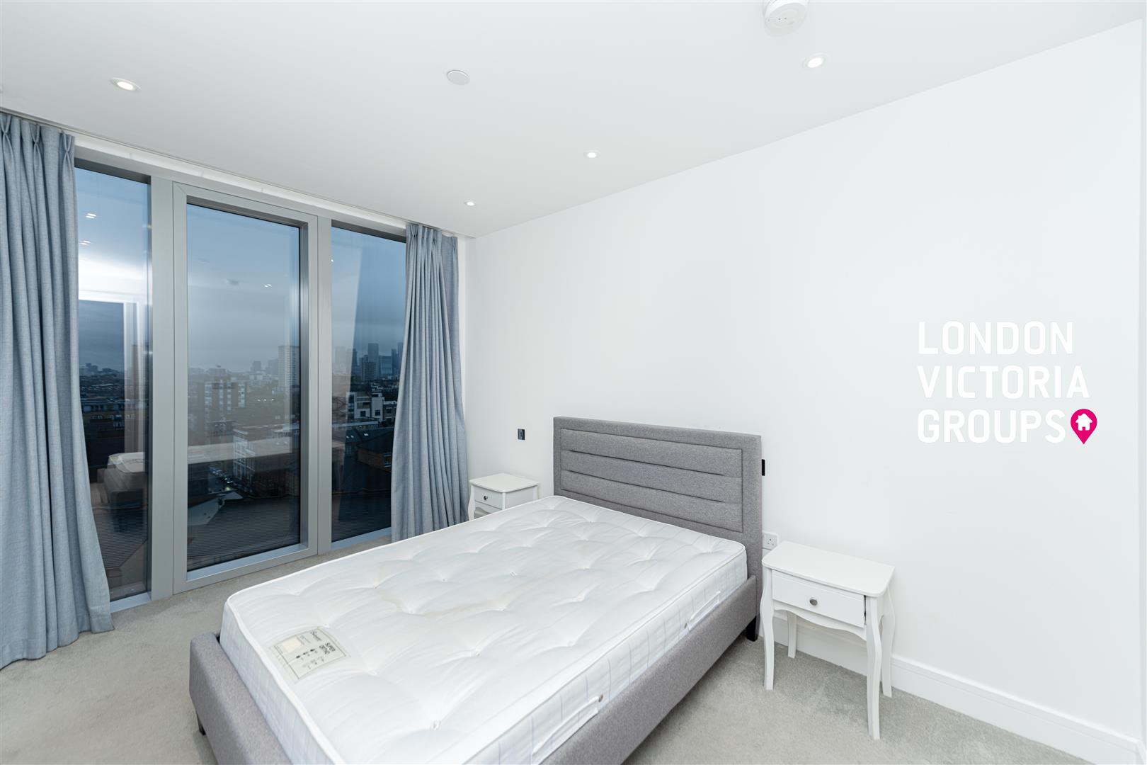 Cassia House, 30 Piazza Walk, London